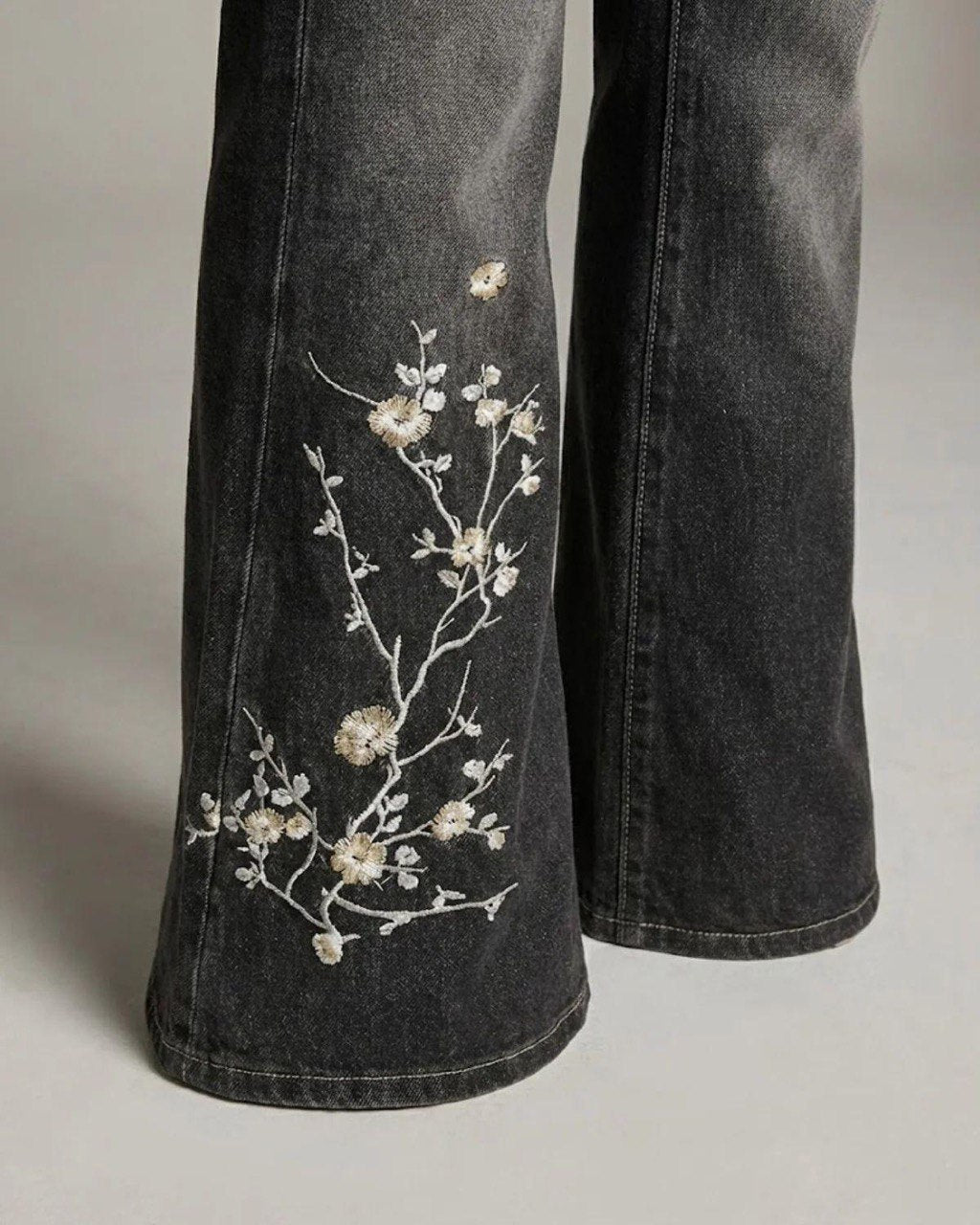 LORA MIDNIGHT BLOSSOM