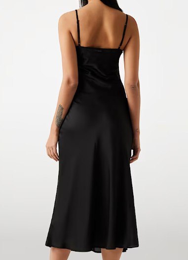 LORA ALLURE KLEID